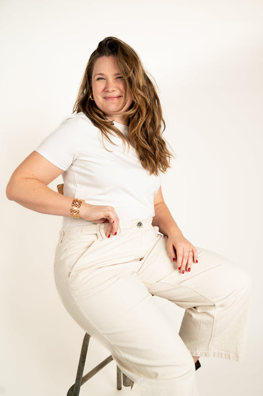 Quel pantalon porter quand on a le ventre gonflé ? Le guide complet pour enfin être à l’aise